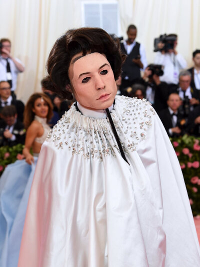 MetGala2019 七只眼的埃兹拉米勒先生