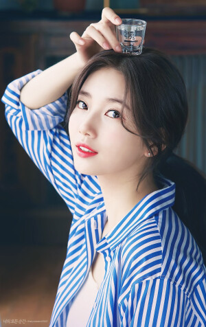 裴秀智  Suzy  