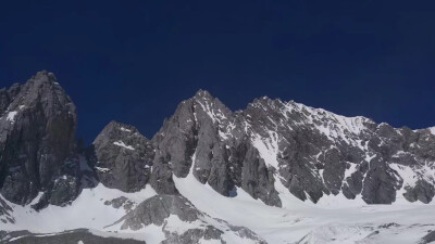 雪山美景 不容错过