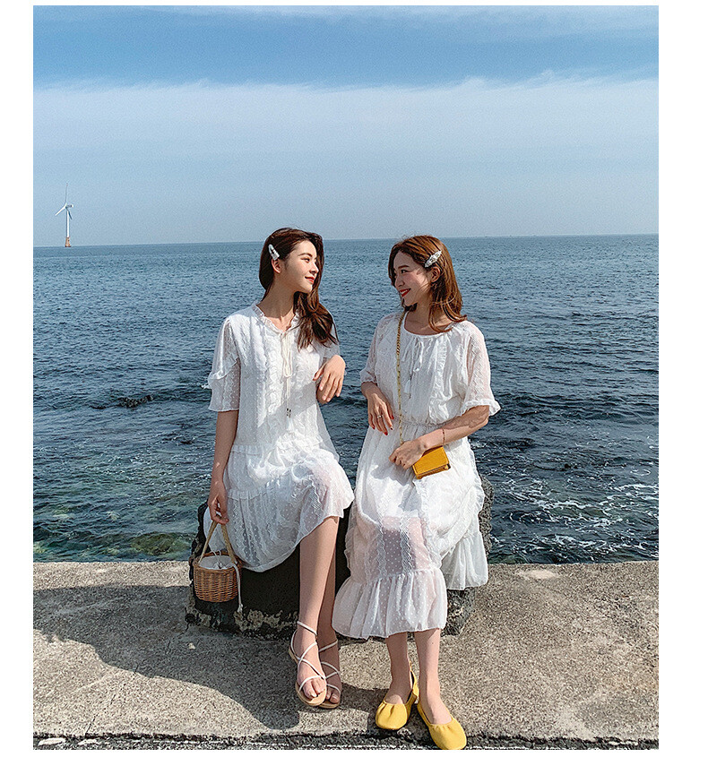 2019夏季新款韩版女装复古chic风雪纺连衣裙
款号：JX19XLYQ260
颜色：白色短款、白色长款
尺码：S、M、L
