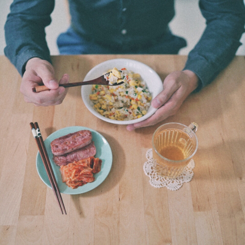 “在能力范围内，让日子最大限度的有情有趣。”