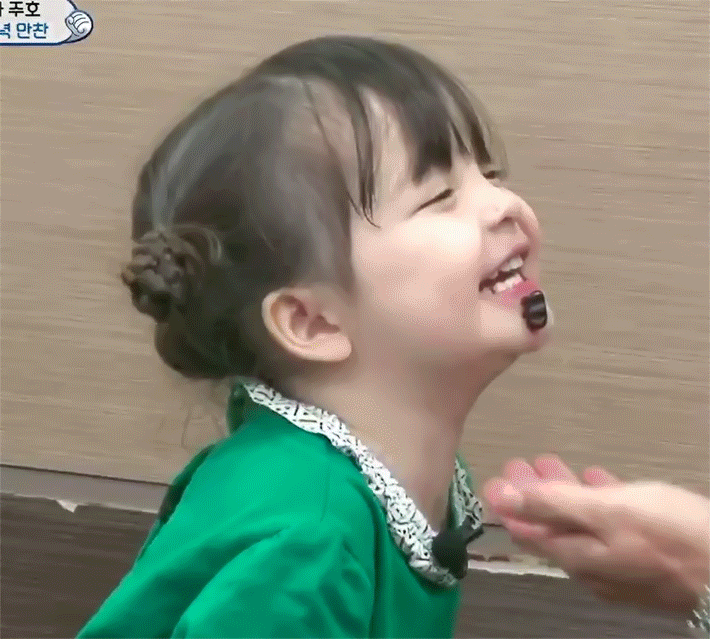 超人回来了 朴娜恩表情包