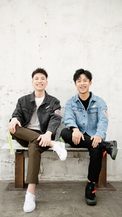 素材来自网络，侵删