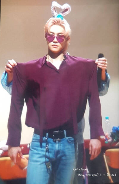 NFLYING 李承协
cr. logo