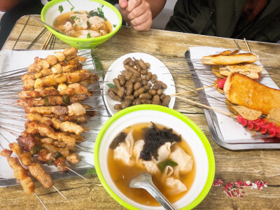 夜宵 野馄饨 撸串