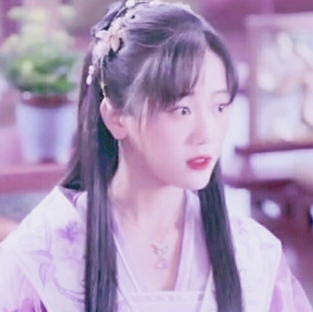 《绝世千金》
〈郑湫泓-古风头像〉
二传请dt.朝歌