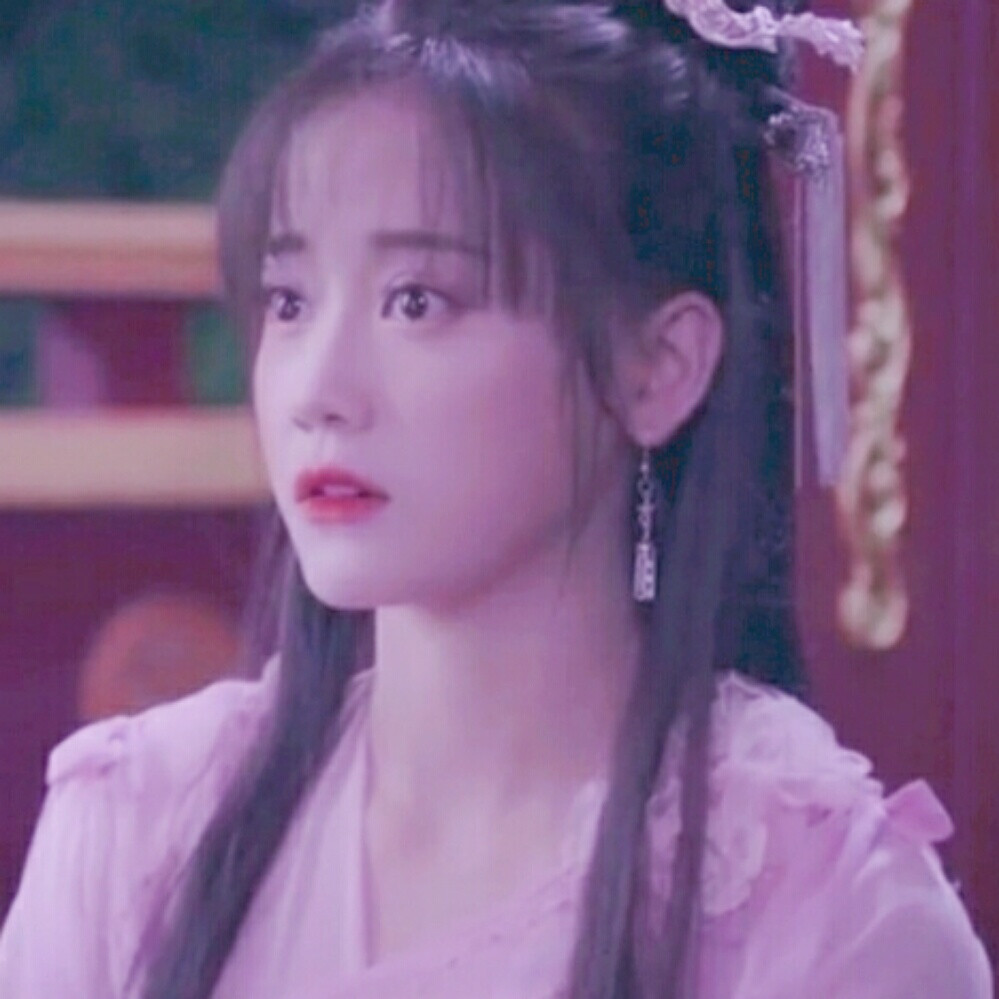 《绝世千金》
〈郑湫泓-古风头像〉
二传请dt.朝歌