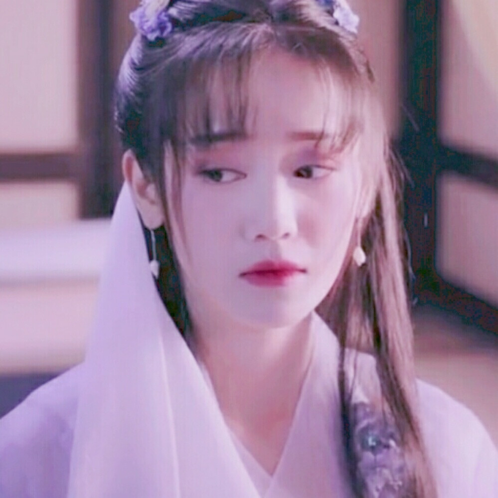 《绝世千金》
〈郑湫泓-古风头像〉
二传请dt.朝歌