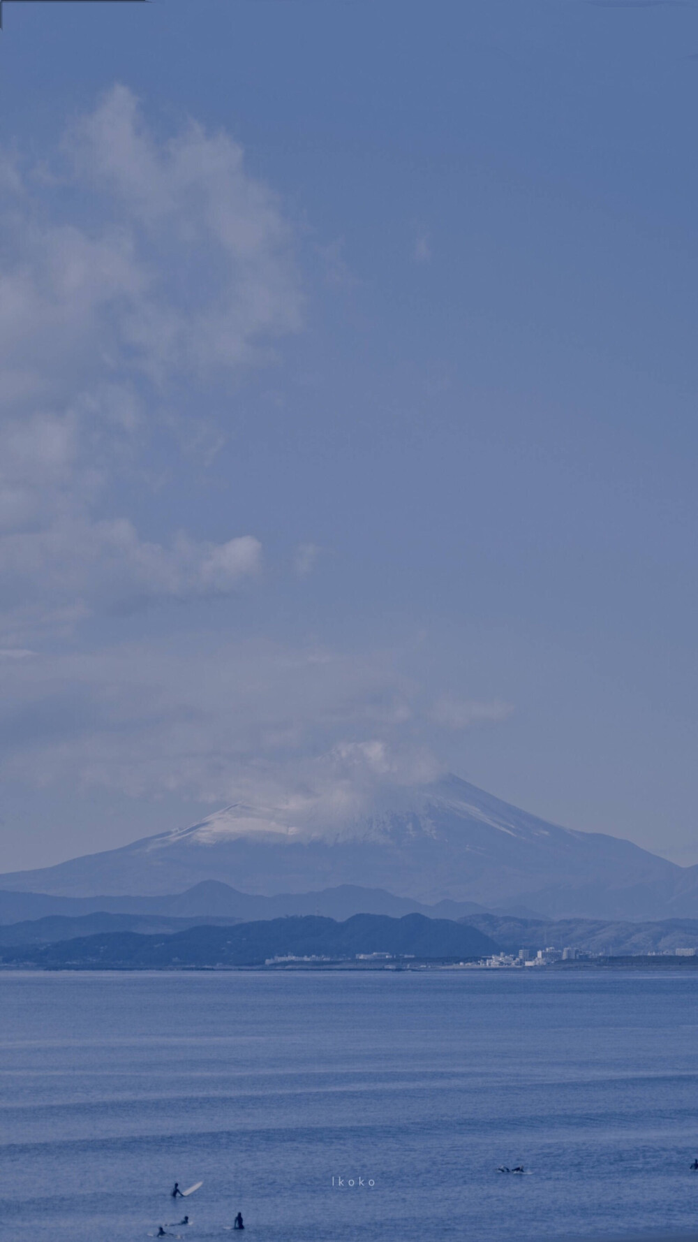 云朵大海山 锁屏壁纸微信背景图