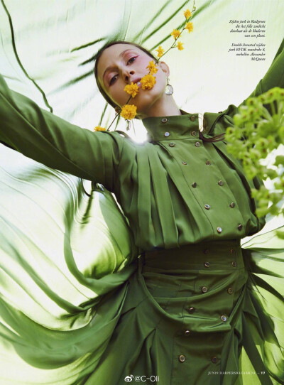 #C-Oli# Harper's Bazaar Netherland June 2019: Anna Cleveland by Petrovsky & Ramone || 荷兰版芭莎六月刊，花漾戏精Anna C登上封面，美丽～[心] ​​​