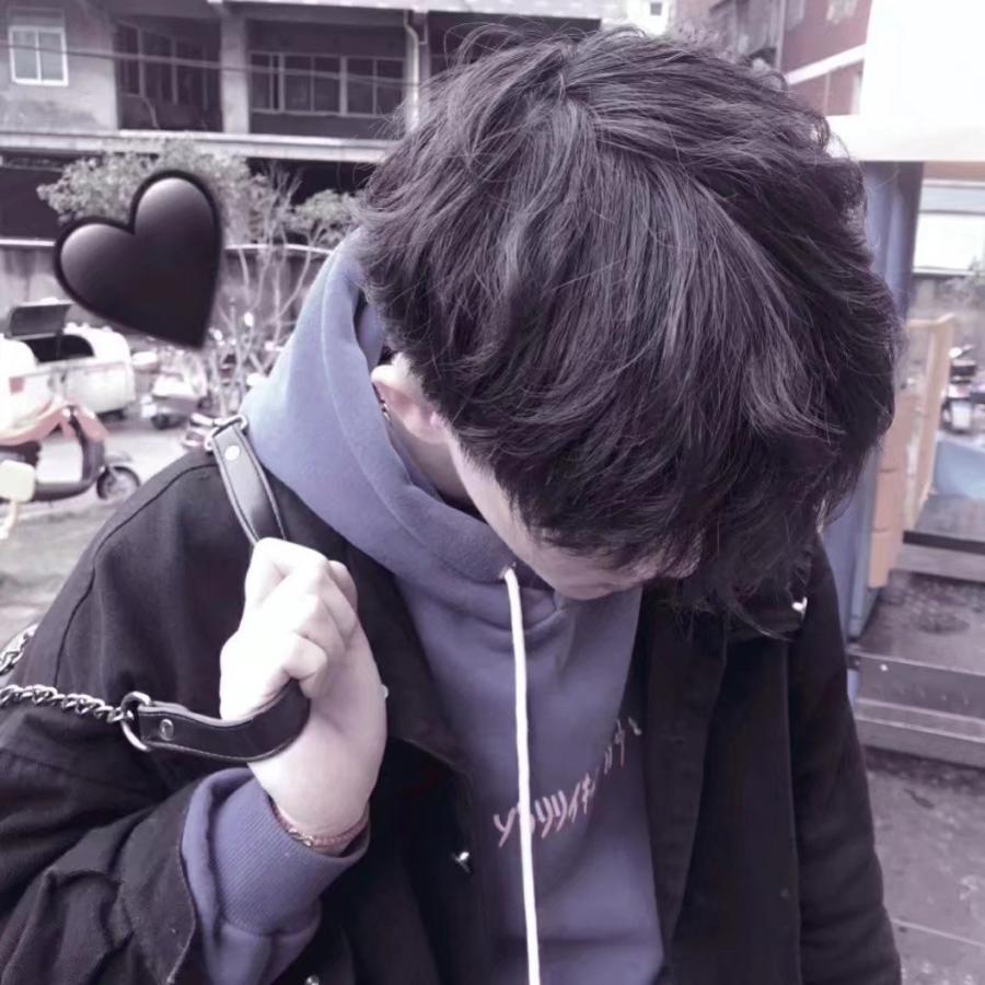 男生头像赞评论更多