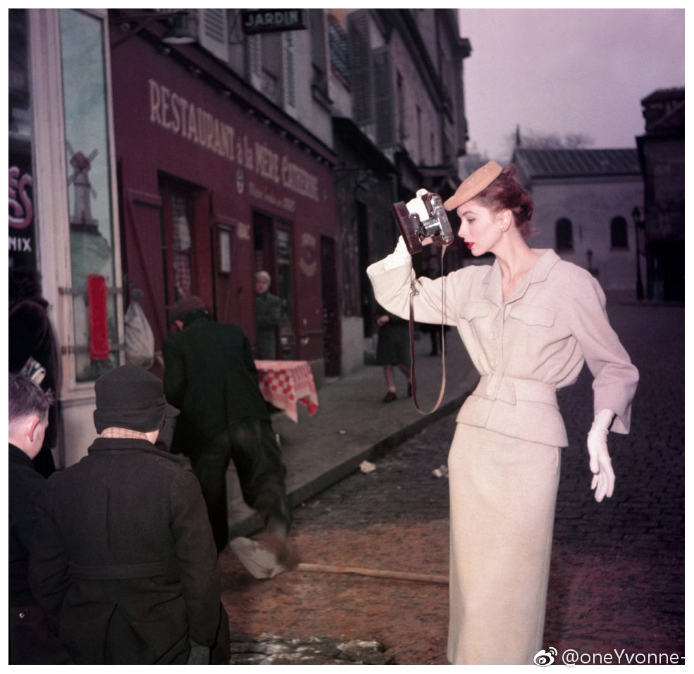 摩登时代的超模Suzy Parker 