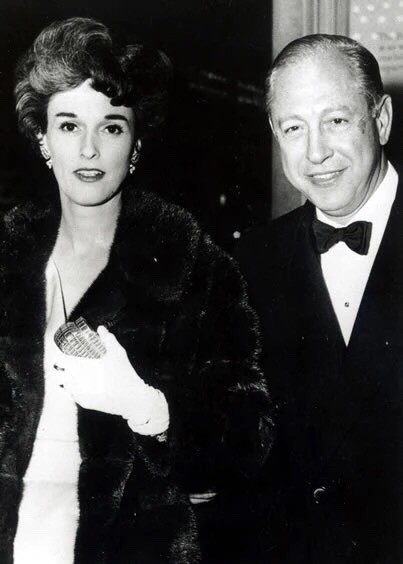 Babe Paley，1950年代纽约名媛，杜鲁门·卡波特密友，哥伦比亚广播公司(CBS)创始人William S. Paley的夫人