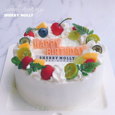 #SHERRY Molly家の下午茶#—『原味cake』老客人给自己订的生日cake～喜欢清新一些哒 夏日果然还是自然清爽一些的更适合呢