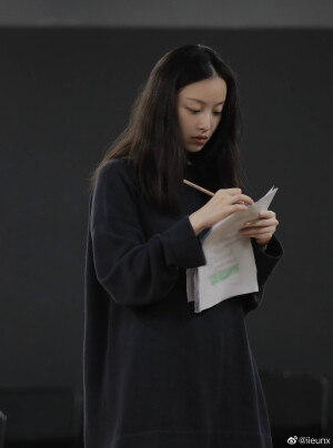 倪妮