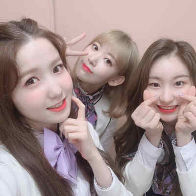 本田仁美/hi酱/草莓/tomi/hii酱/hitomi/桃子/hitoma
宮脇咲良/宫脇咲良/小樱花/小亮/sakura/樱花/kkura/库拉/saku酱/kura/39/亮亮
李彩演/小羽毛/chaeyeon
izone/IZONE/IZ*ONE/丸