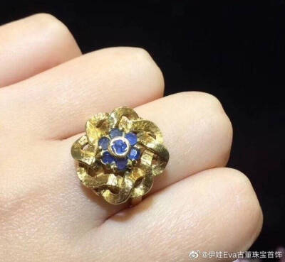 蓝宝石 黄金 戒指