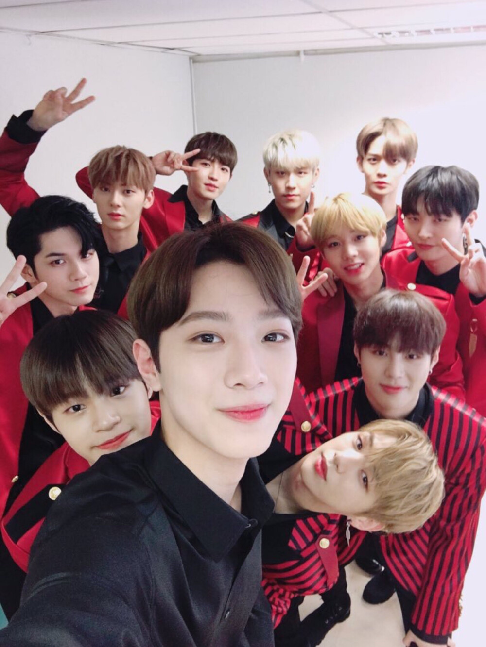 wannaone/