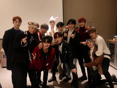 wannaone/