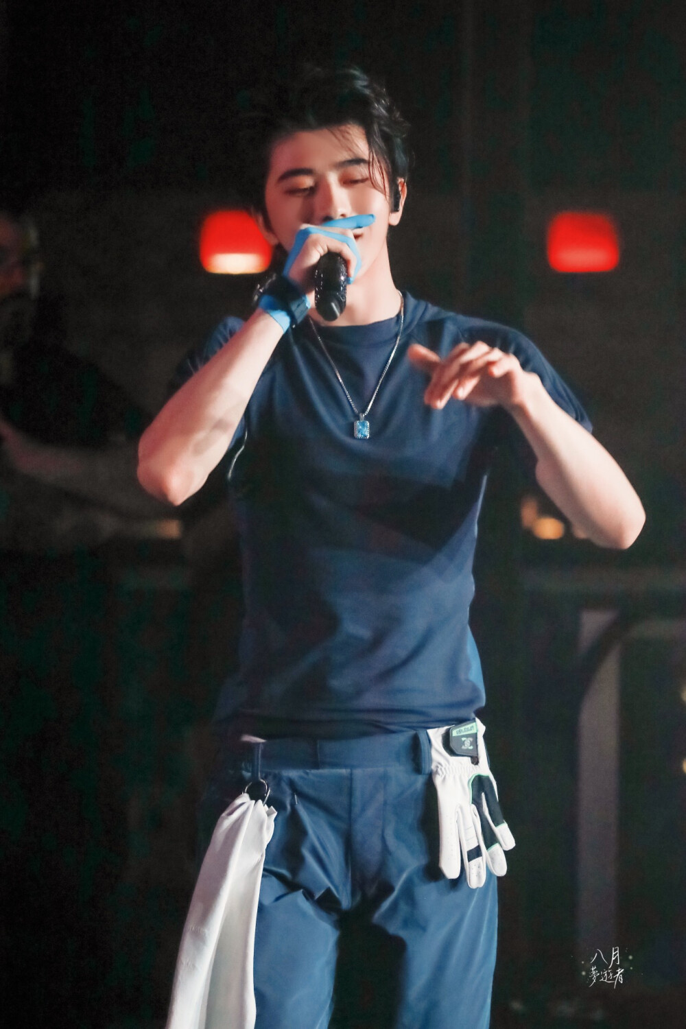 cr:八月夢遊者丨蔡徐坤
20190526温哥华公演