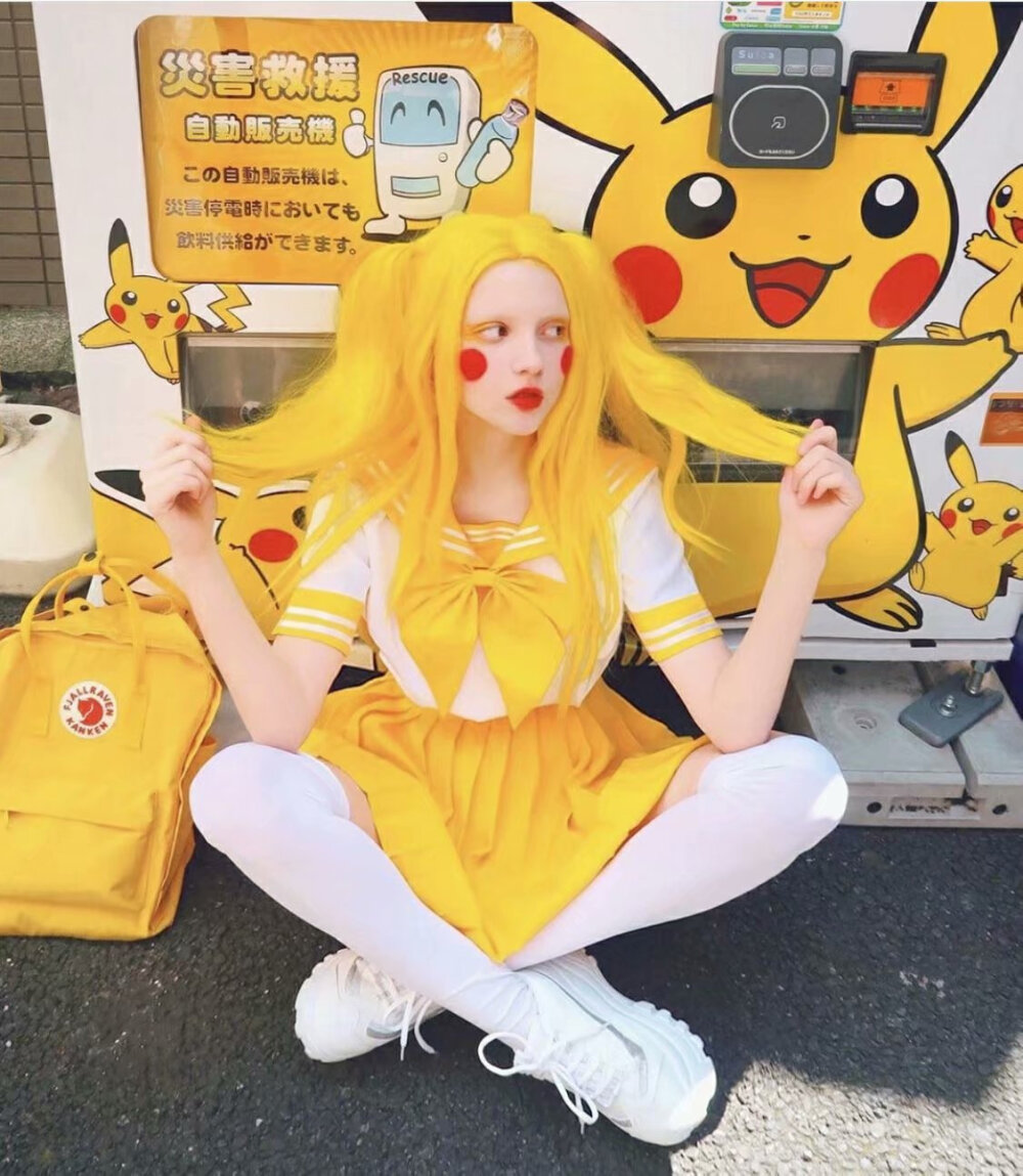 ▷ 图源:ins:katie_westwood ​ ​​​