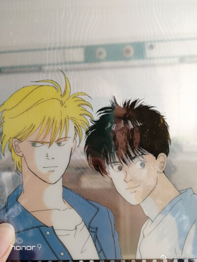 BANANA FISH.
[cp]谨以此书献给我的友人A 于我而言他就是黎明。
“乞力马扎罗山海拔19710英尺，山顶终年积雪。西高峰叫马塞人的‘鄂阿奇—鄂阿伊’，即上帝之庙殿的意思。在西高峰的近旁，有一具已经风干冻僵的豹…