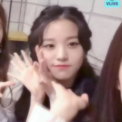 张元英 张员瑛头像