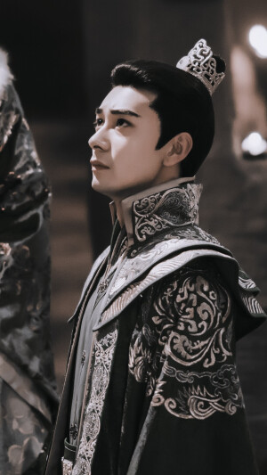 东宫  陈星旭  李承鄞