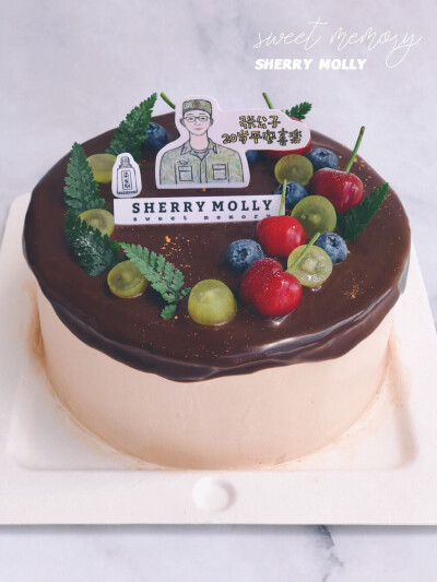 #SHERRY Molly家の下午茶#—『巧克力cake』老客人订的cake～只有一点要求 想要一个染发剂小插牌嘻嘻 可爱了～那么我就祝福这位张公子吃完cake之后 头发像巧克力甘纳许一样乌黑透亮呢～