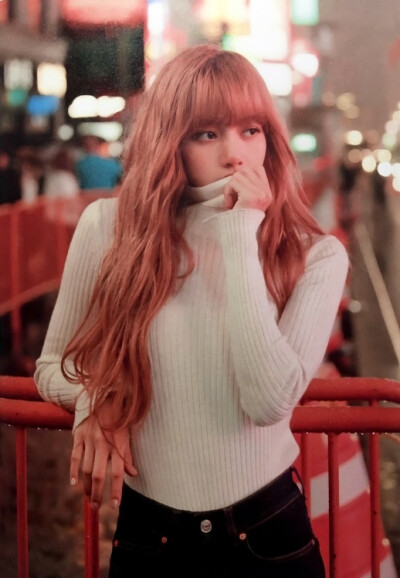 lalisa manoban ☪ 甜豆莎