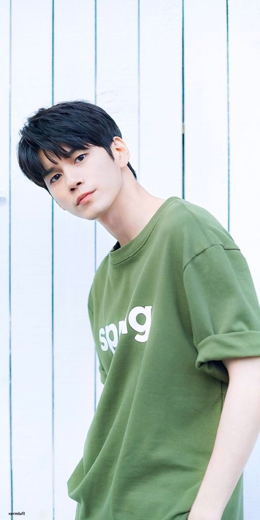 邕圣佑190530thespringhome官方ins更新