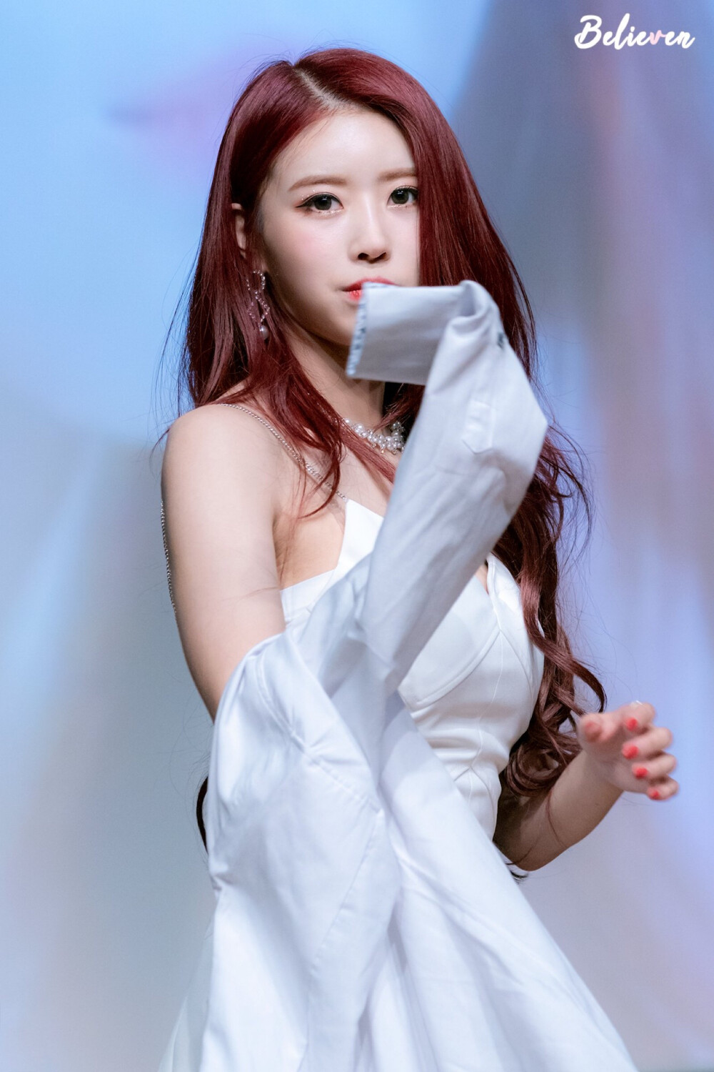 lovelyz 李美珠