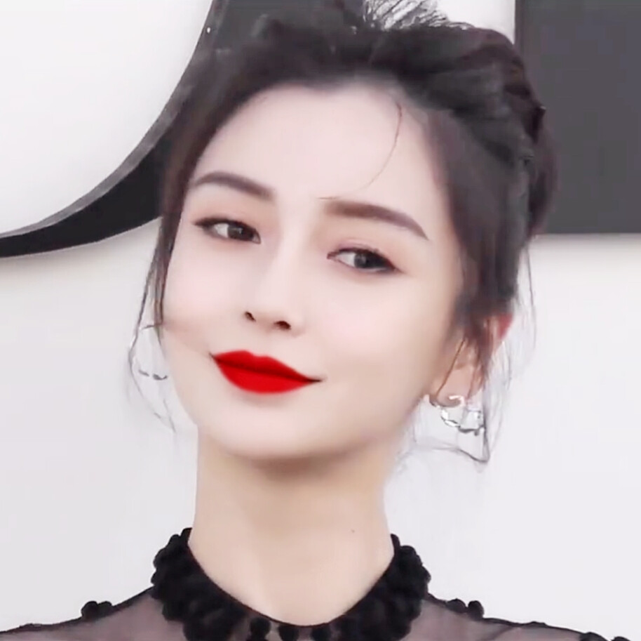 Angelababy 自修
原图gif来自微博侵权删
二传标注dt昕酱- or 徐小乐