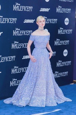 艾丽·范宁Elle Fanning