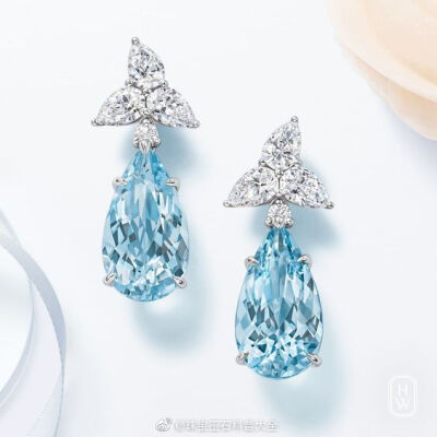 来自 Harry Winston 的蓝色，如海水一样的海蓝宝 Aquamarine ??
微博：珠宝玉石科普大全