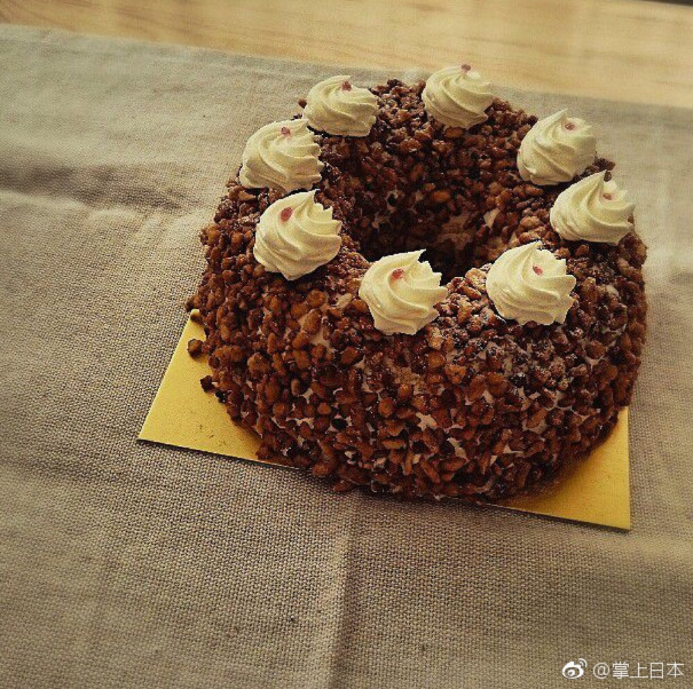 东京都内绝品巧克力甜点7选：
1.KEN’S CAFE TOKYO【新宿】
2.ピエールマルコリーニ【銀座】
3.ミニマル【代々木公園】
4.カカオ サンパカ【丸の内】
5.グマイナー【日本橋】
6.茶寮【神楽坂】
7.デルレイ【銀座】 ​