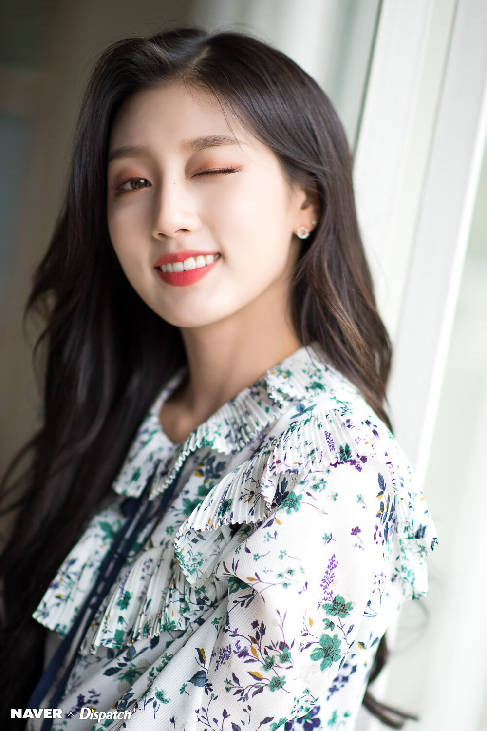 Lovelyz 郑叡仁