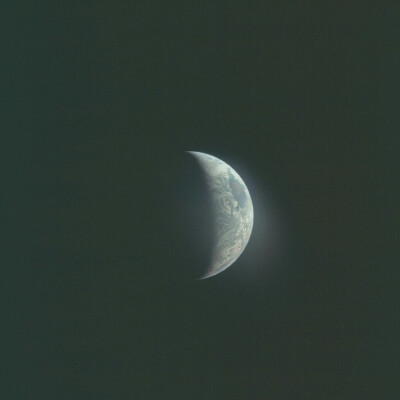 地球 宇宙 背景 朋友圈 空间
二传注明 耶稣项链是玛丽
