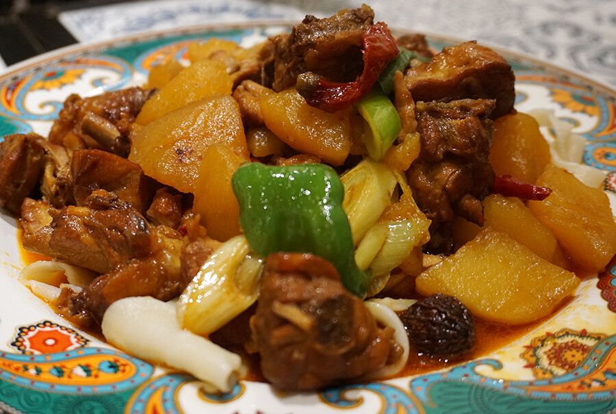 羊肉串
美食 大盘鸡