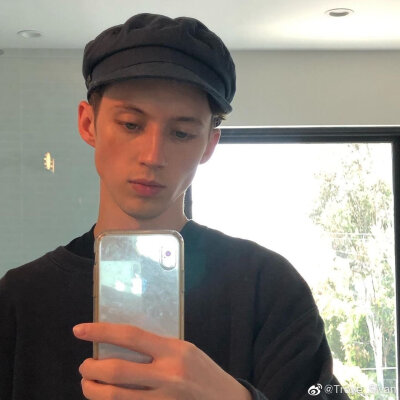 troye sivan.♡