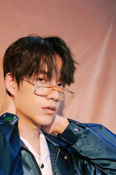 恭喜态度音乐张颜齐成功出道！！！