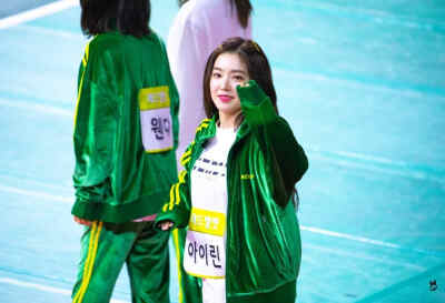 Red Velvet Irene 裴珠泫 橙光素材 剧情图