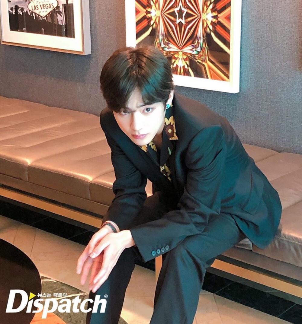 V 金泰亨 BTS 防彈少年團(tuán) 20190509 KoreaDispatch ins更新防彈相關(guān)