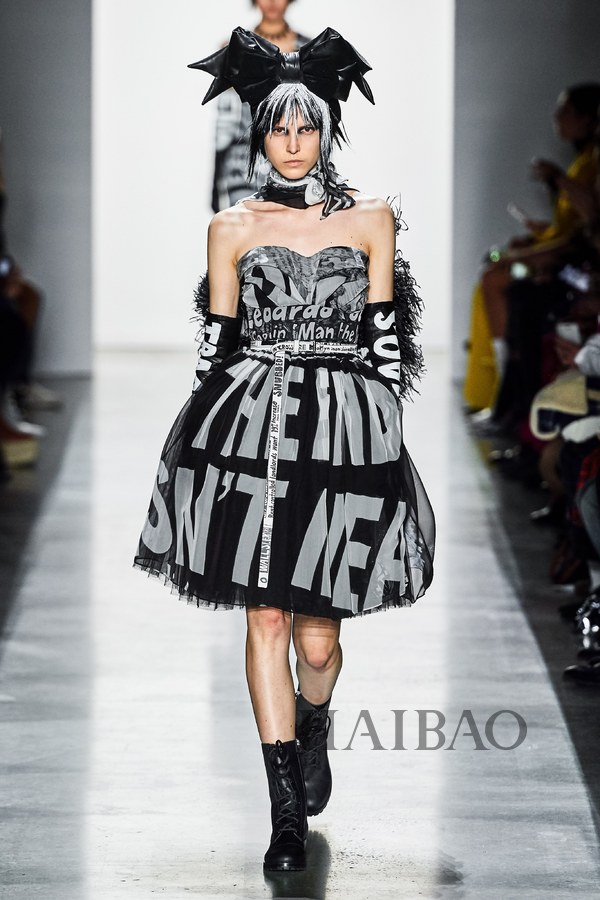 2019秋冬纽约时装周：设计师杰瑞米·斯科特 (Jeremy Scott)