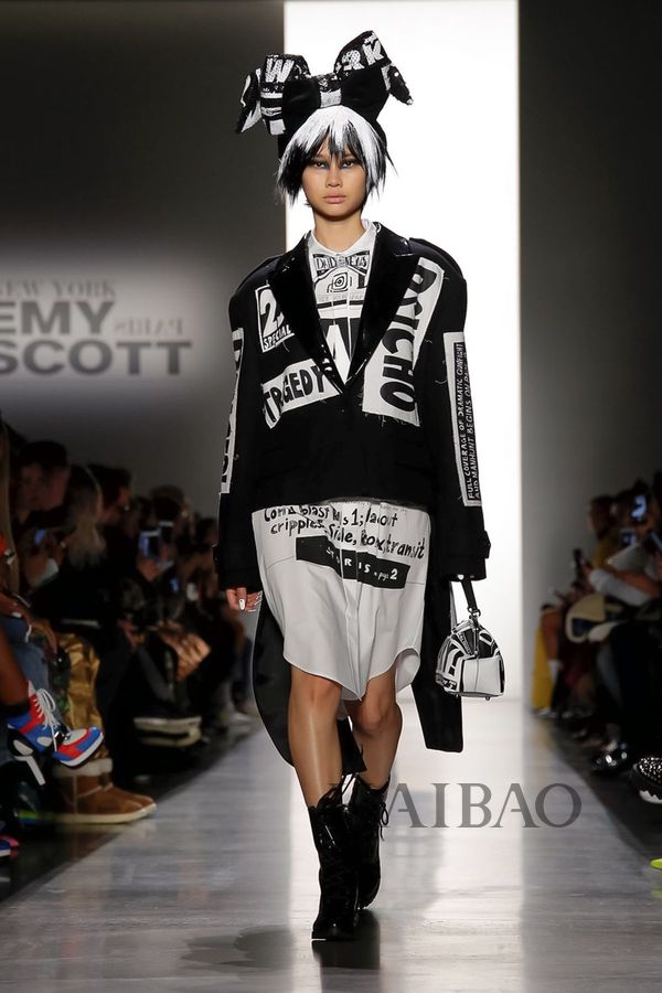 2019秋冬纽约时装周：设计师杰瑞米·斯科特 (Jeremy Scott)