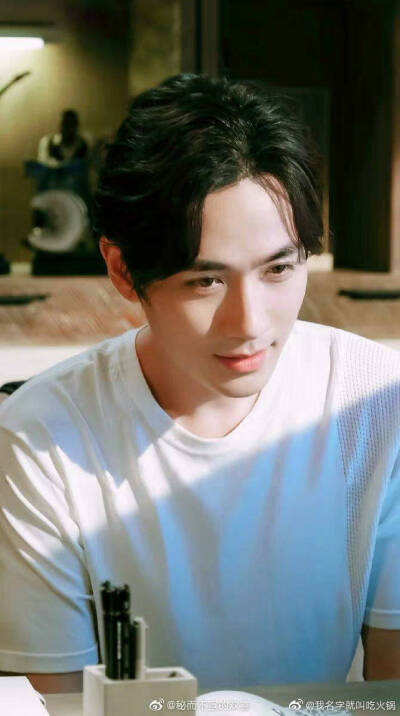 井然小哥哥（朱一龙）