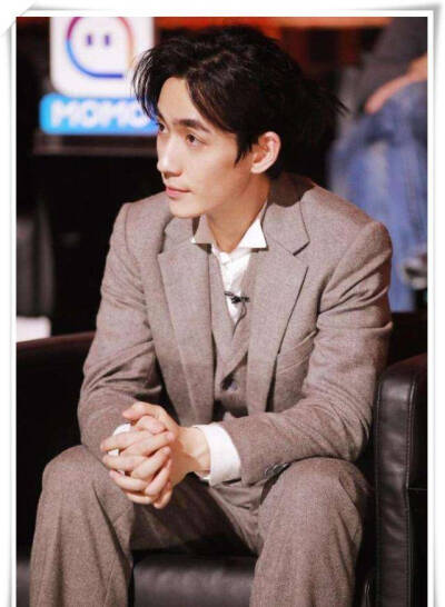 井然小哥哥（朱一龙）