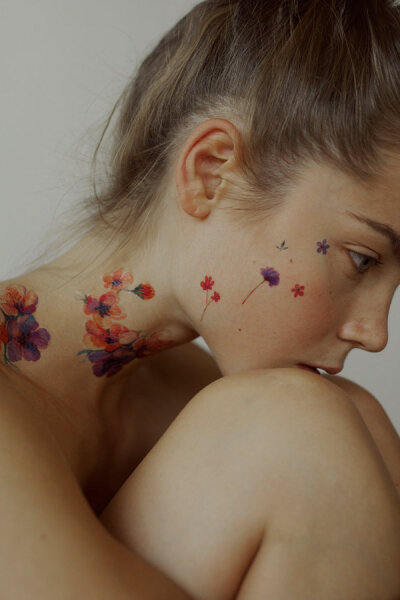 
Marta Bevacqua http://t.cn/RyUNLzd ​​​