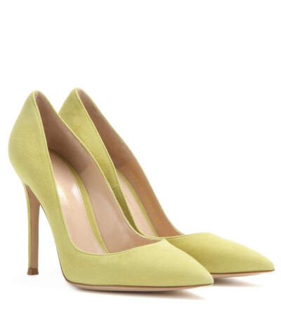 Suede pumps : Lime-green suede pumps