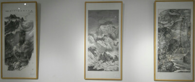 庆新中国七十华诞·采河洛大地风采-墨象栾川山水画展